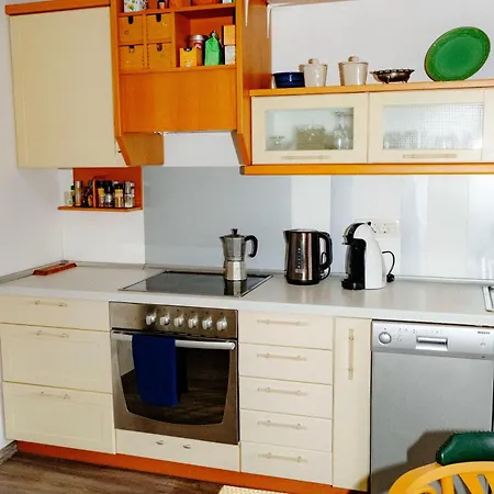 Comfy And With Bikes * בוהין